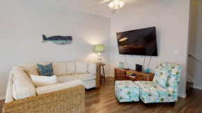 CLP804 Upscale 5 Bedroom Home, Close to Beach with Boardwalk, Community Pool
